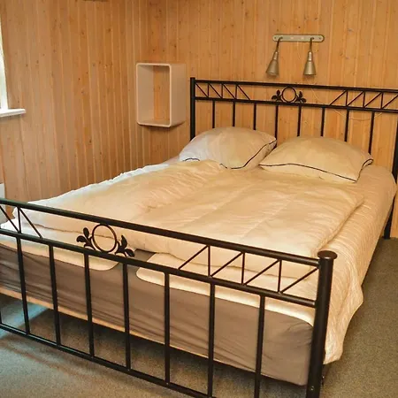 Four-bedroom Holiday In Holiday home